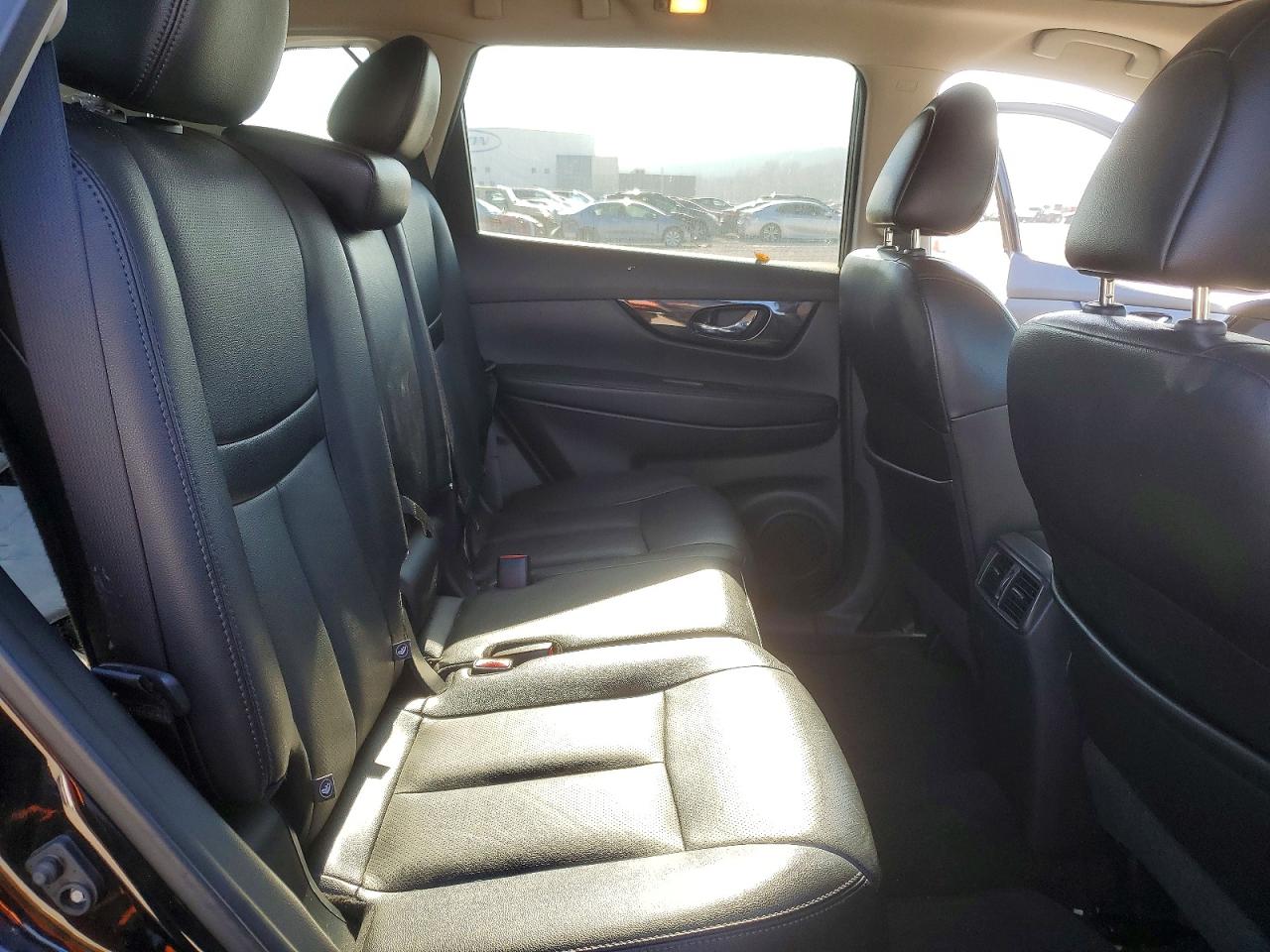 2017 NISSAN ROGUE S photo 11