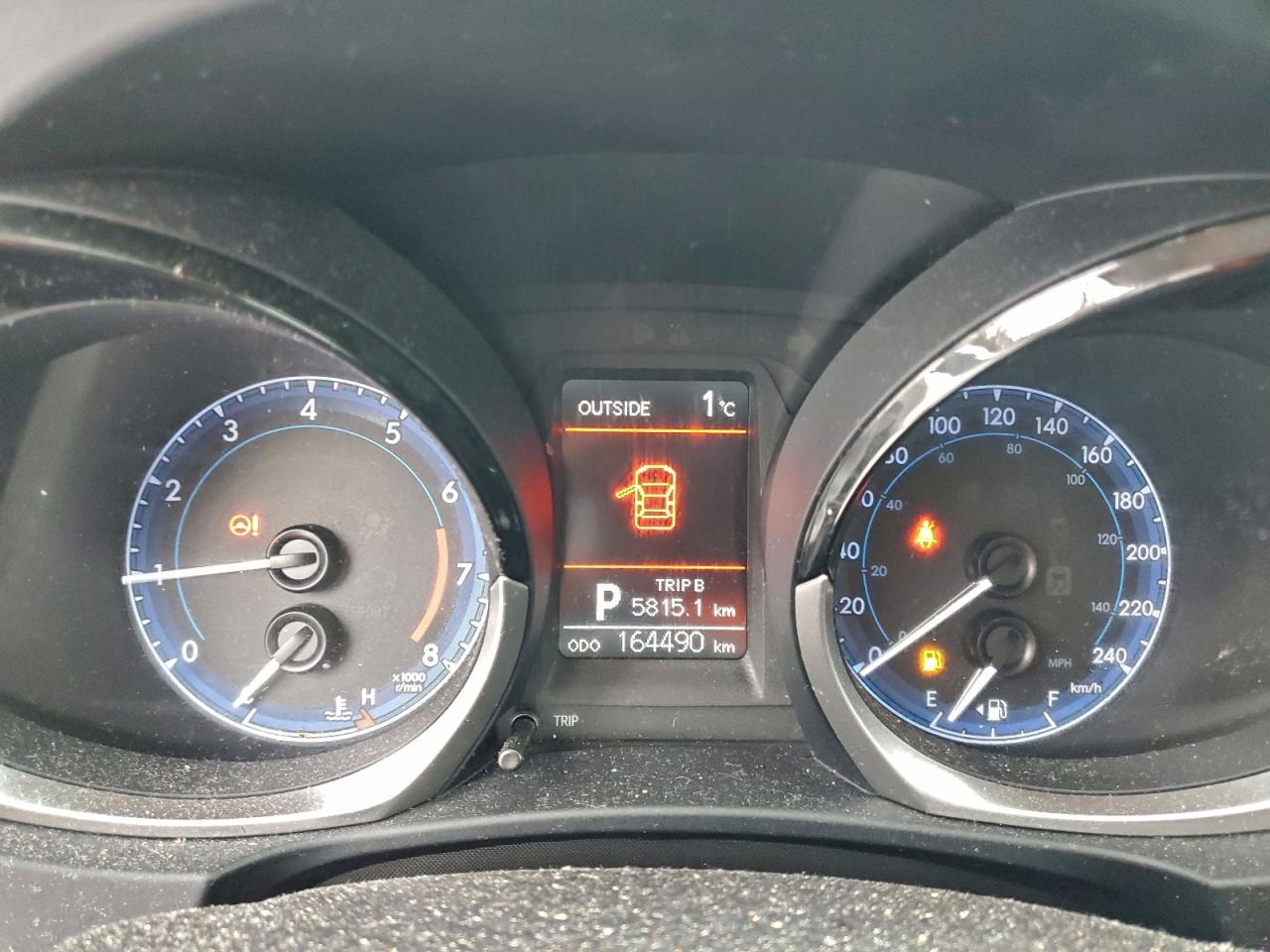 2015 TOYOTA COROLLA L photo 9