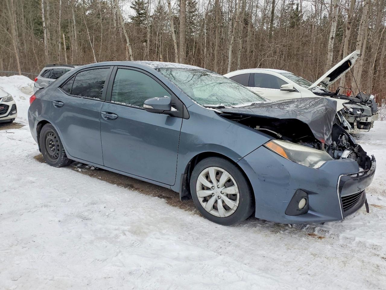 2015 TOYOTA COROLLA L photo 4