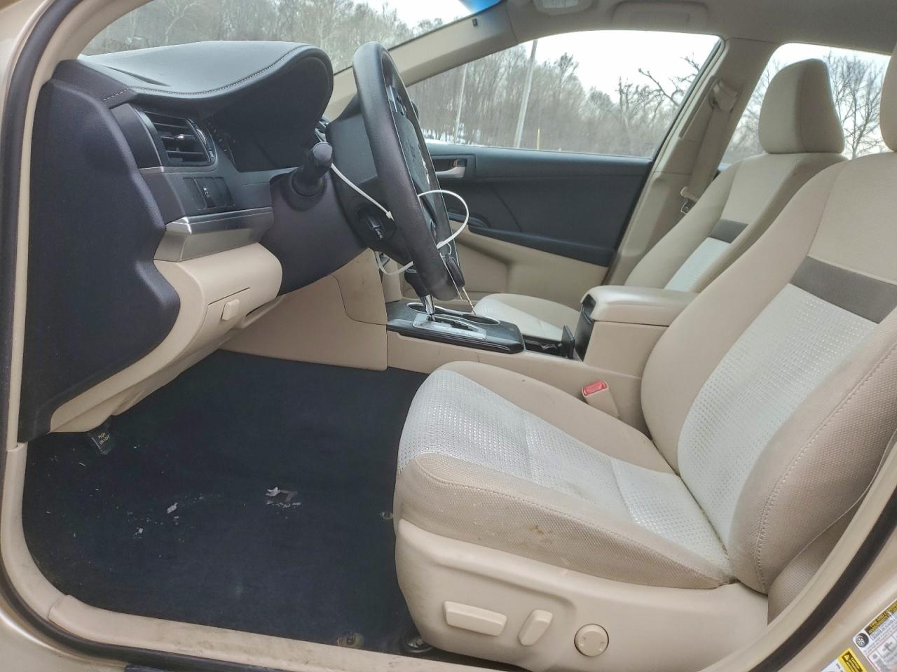 2012 TOYOTA CAMRY BASE photo 7