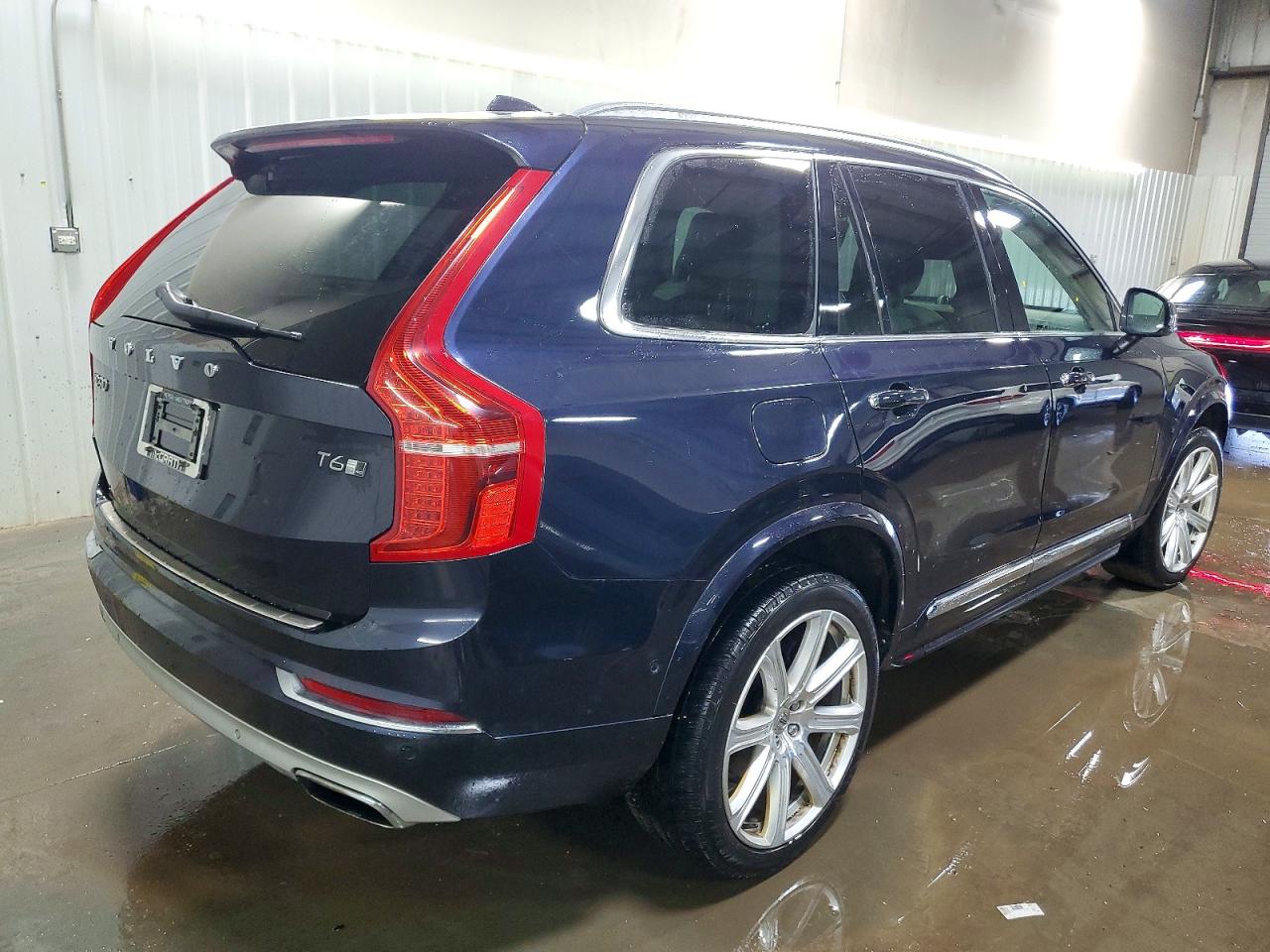 2016 VOLVO XC90 T6 photo 3
