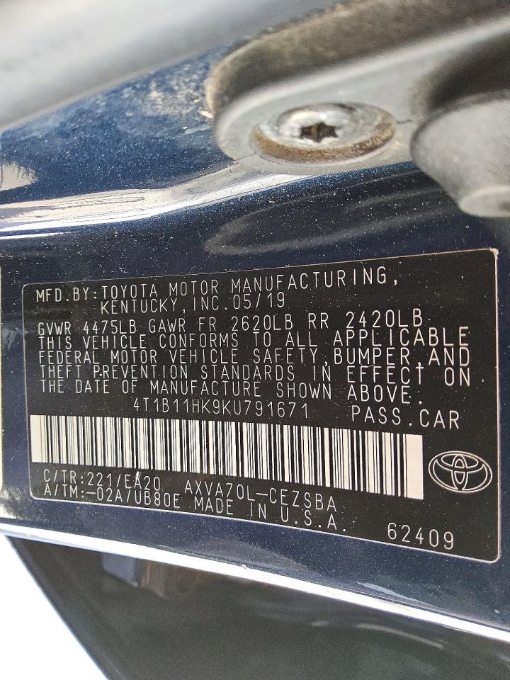 2019 TOYOTA CAMRY L photo 12