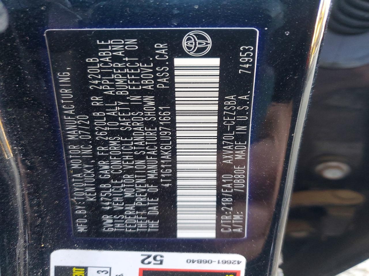 2020 TOYOTA CAMRY SE photo 12