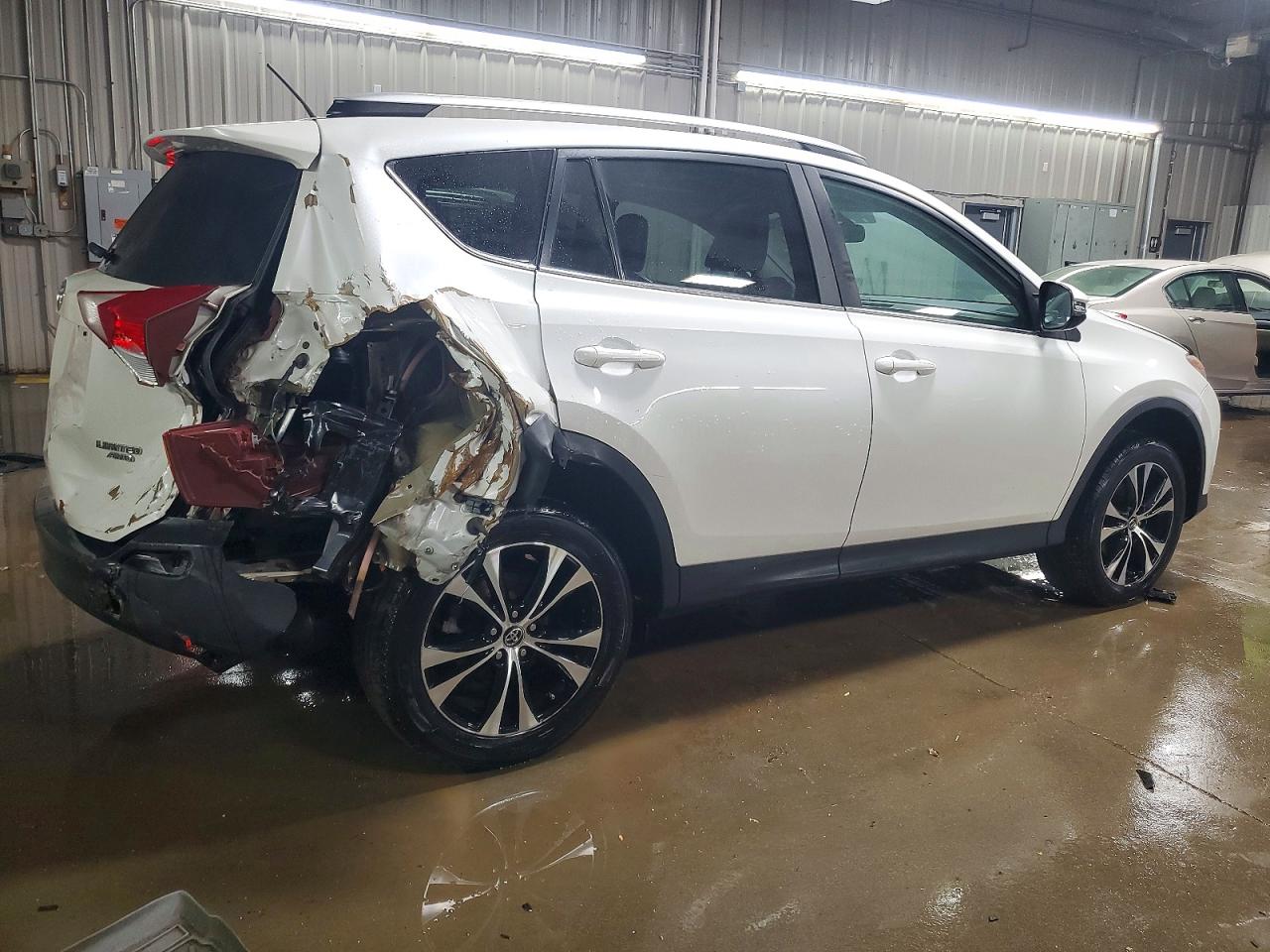 2015 TOYOTA RAV4 LIMITED photo 3