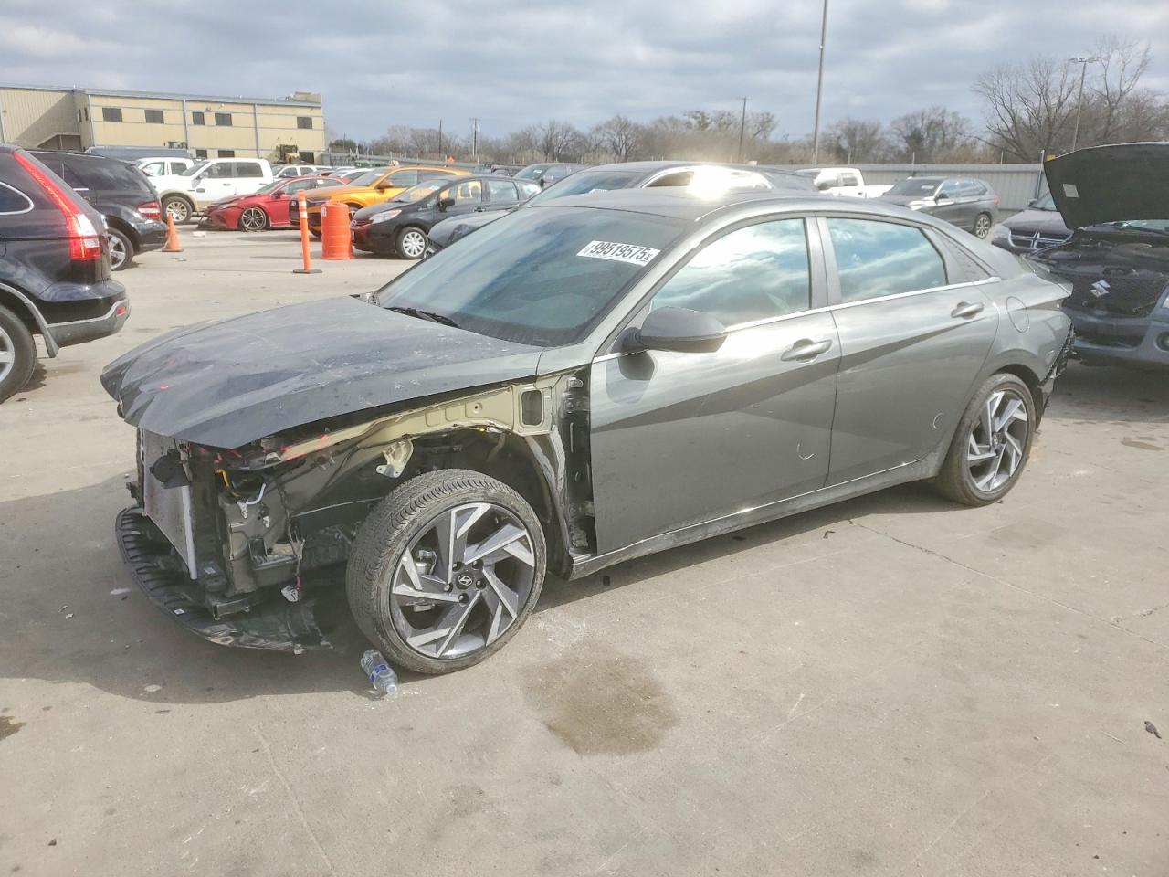 2025 HYUNDAI ELANTRA