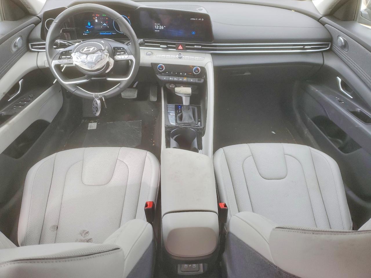 2025 HYUNDAI ELANTRA LIMITED photo 22