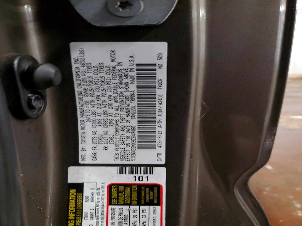 2009 TOYOTA TACOMA photo 12
