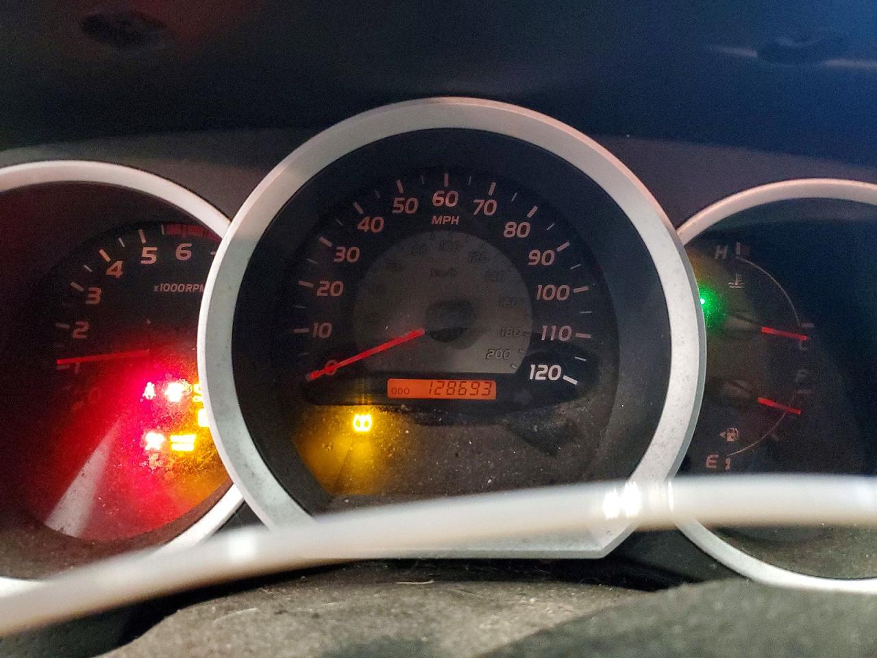 2009 TOYOTA TACOMA photo 9