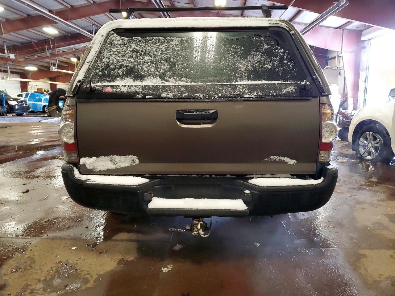 2009 TOYOTA TACOMA photo 6