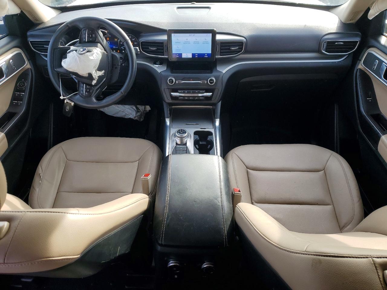 2020 FORD EXPLORER XLT photo 15