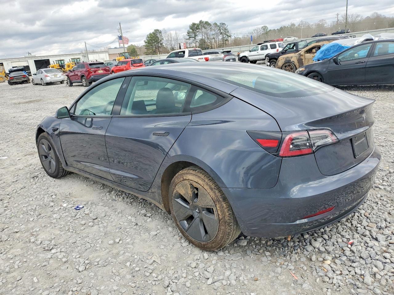 2023 TESLA MODEL 3 photo 2