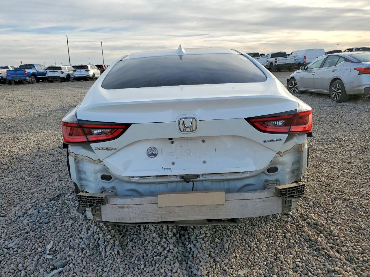 2019 HONDA INSIGHT EX photo 6