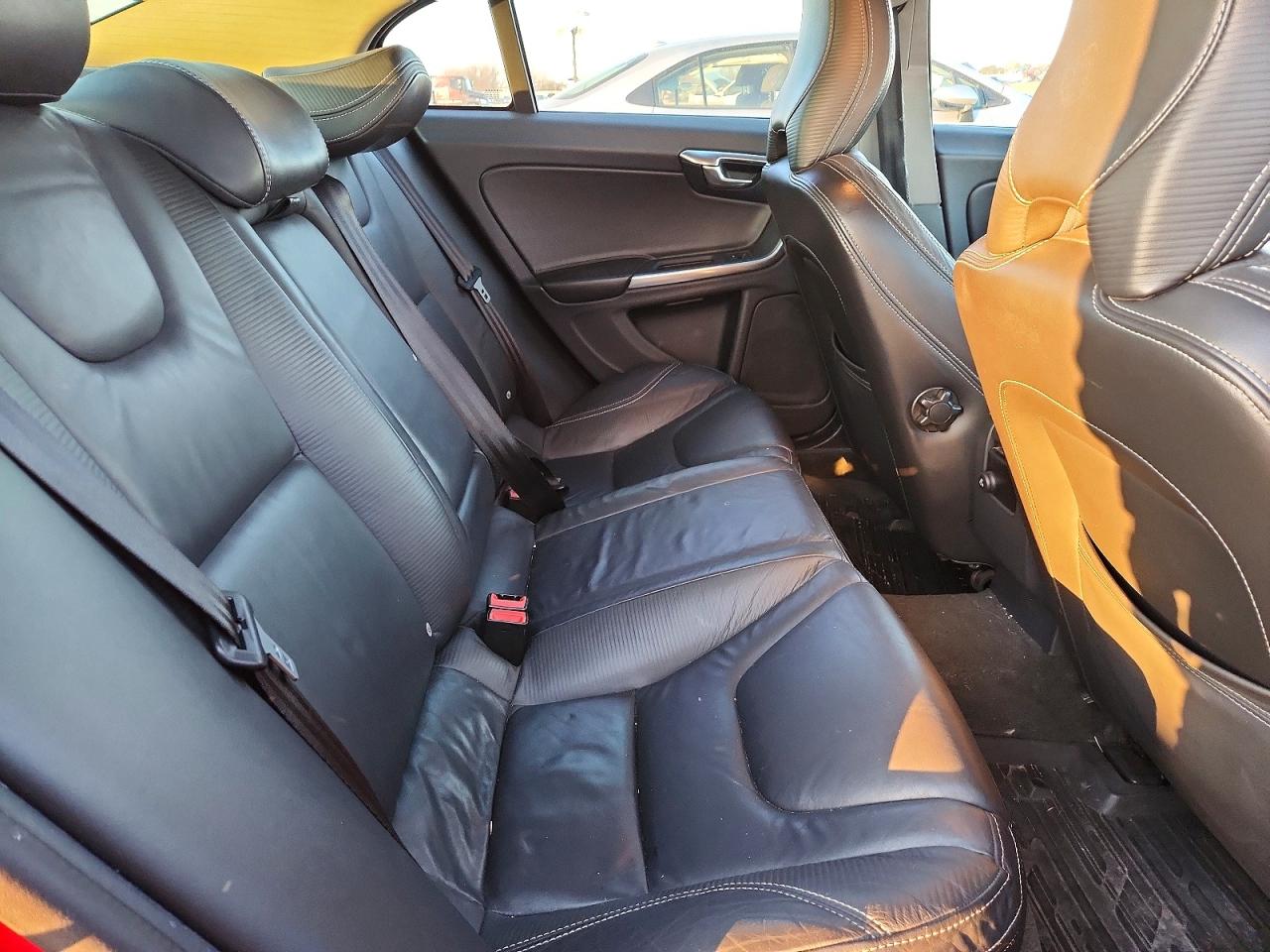 2012 VOLVO S60 T6 photo 10