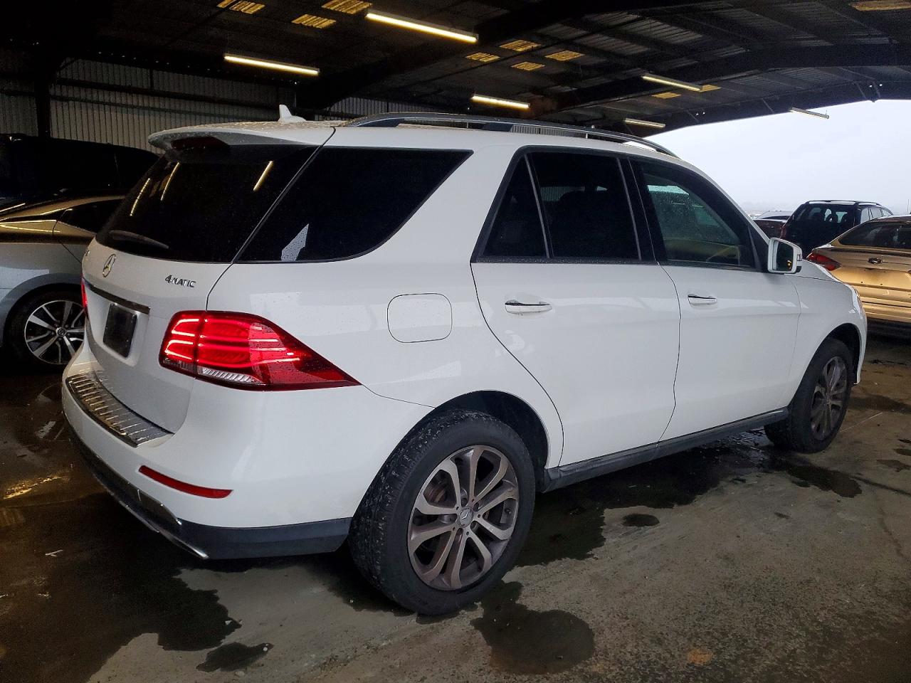 2016 MERCEDES-BENZ GLE 350 4MATIC photo 3