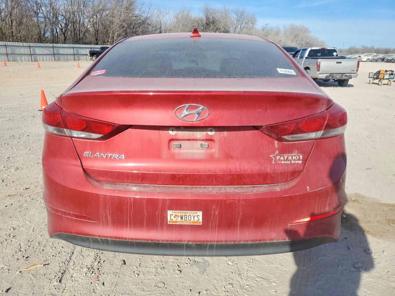 2017 HYUNDAI ELANTRA SE photo 6
