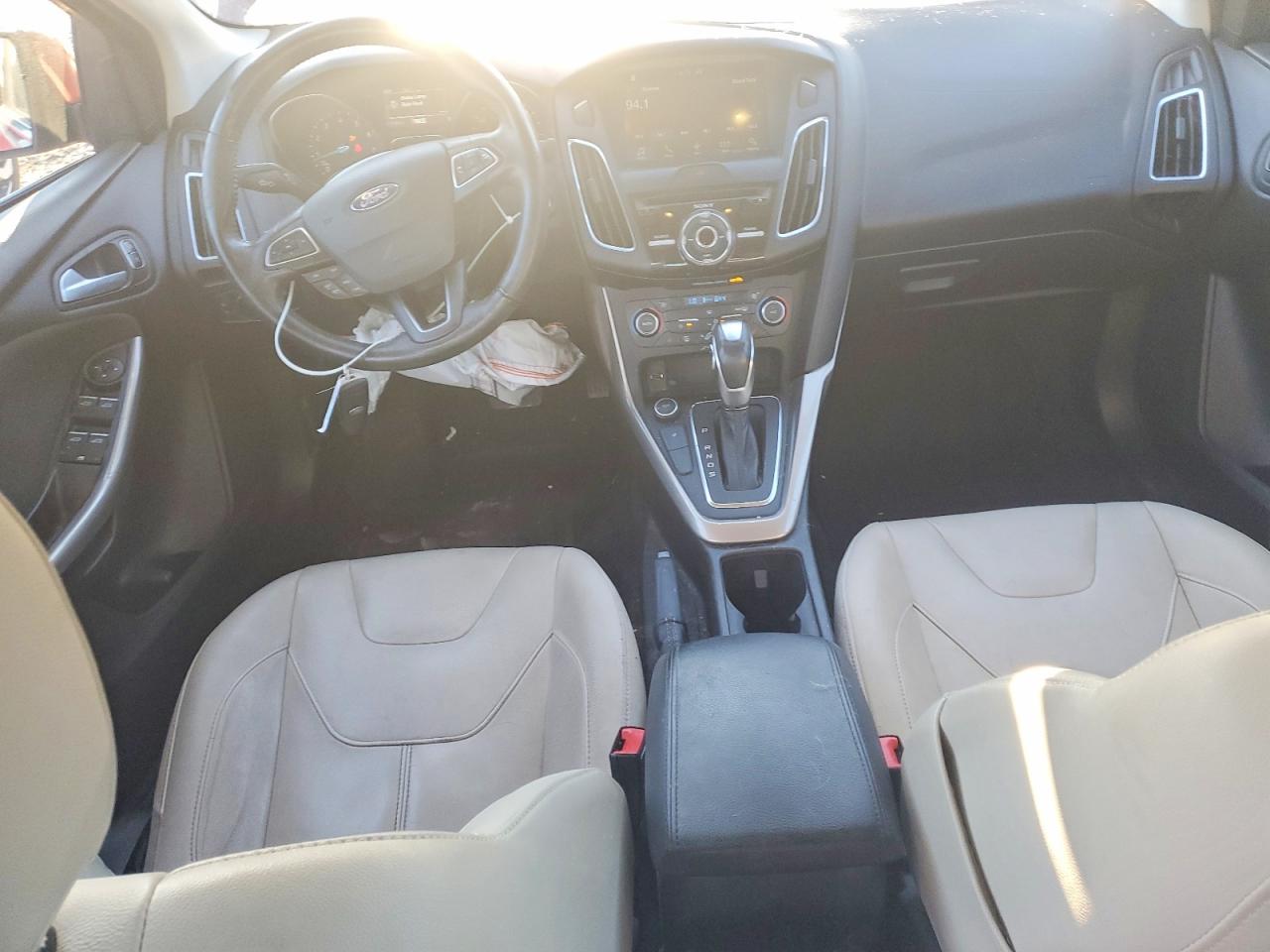 2017 FORD FOCUS TITANIUM photo 15
