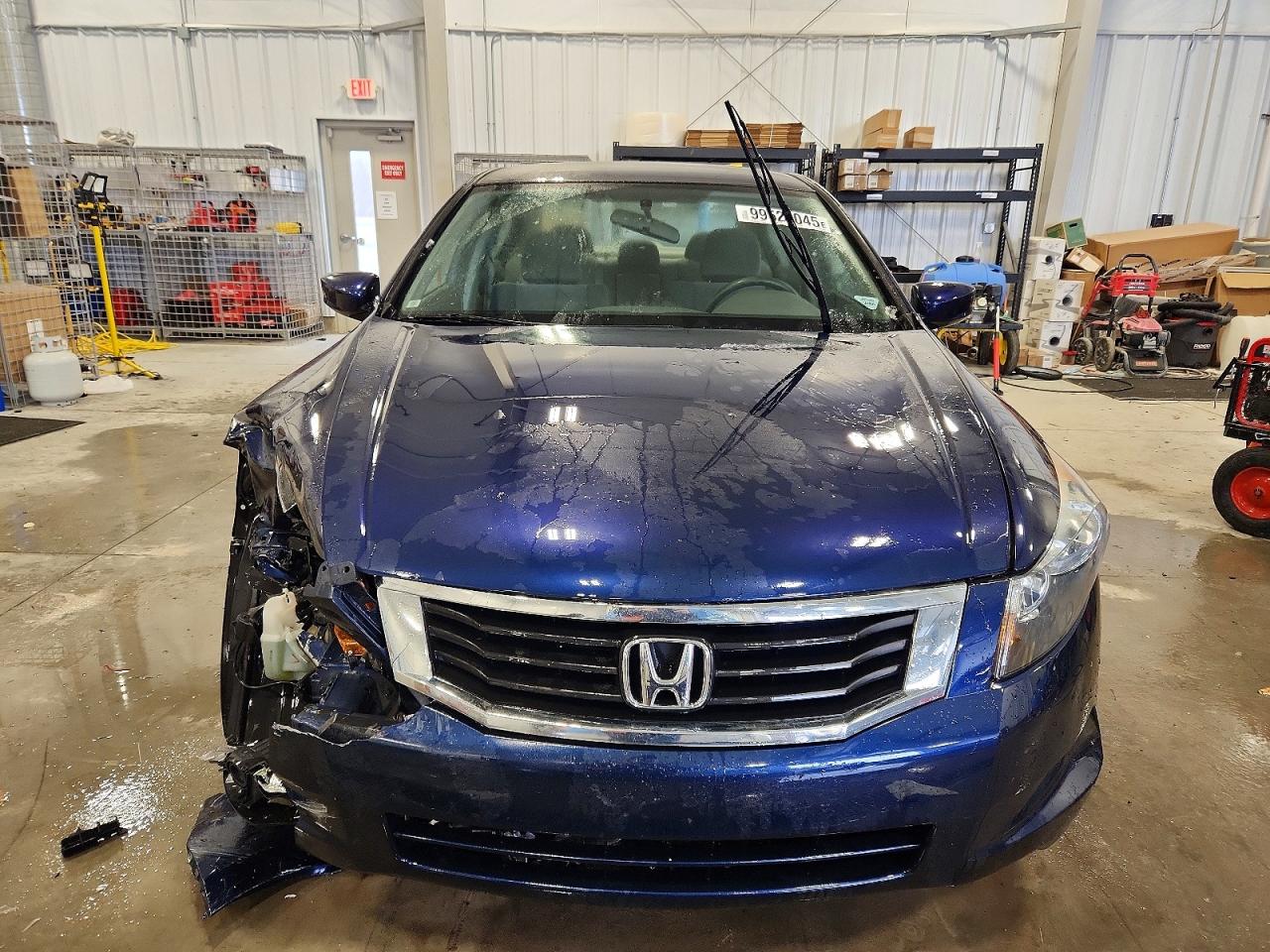 2010 HONDA ACCORD LXP photo 5