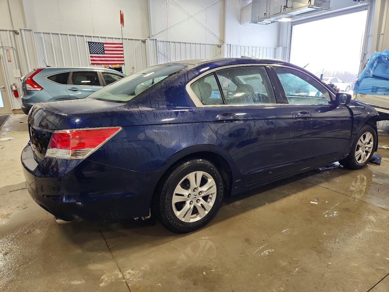 2010 HONDA ACCORD LXP photo 3