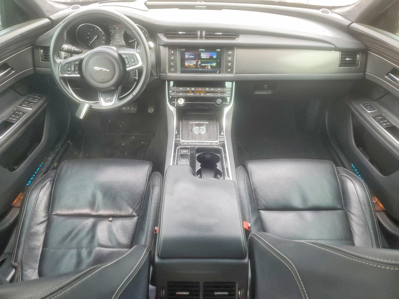 2016 JAGUAR XF S photo 8