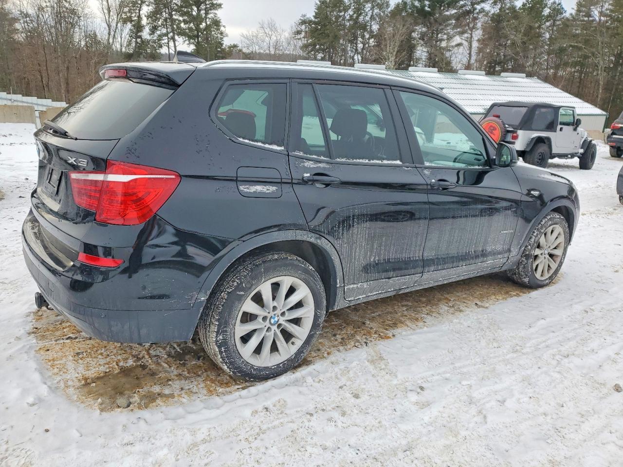 2015 BMW X3 XDRIVE28I photo 3