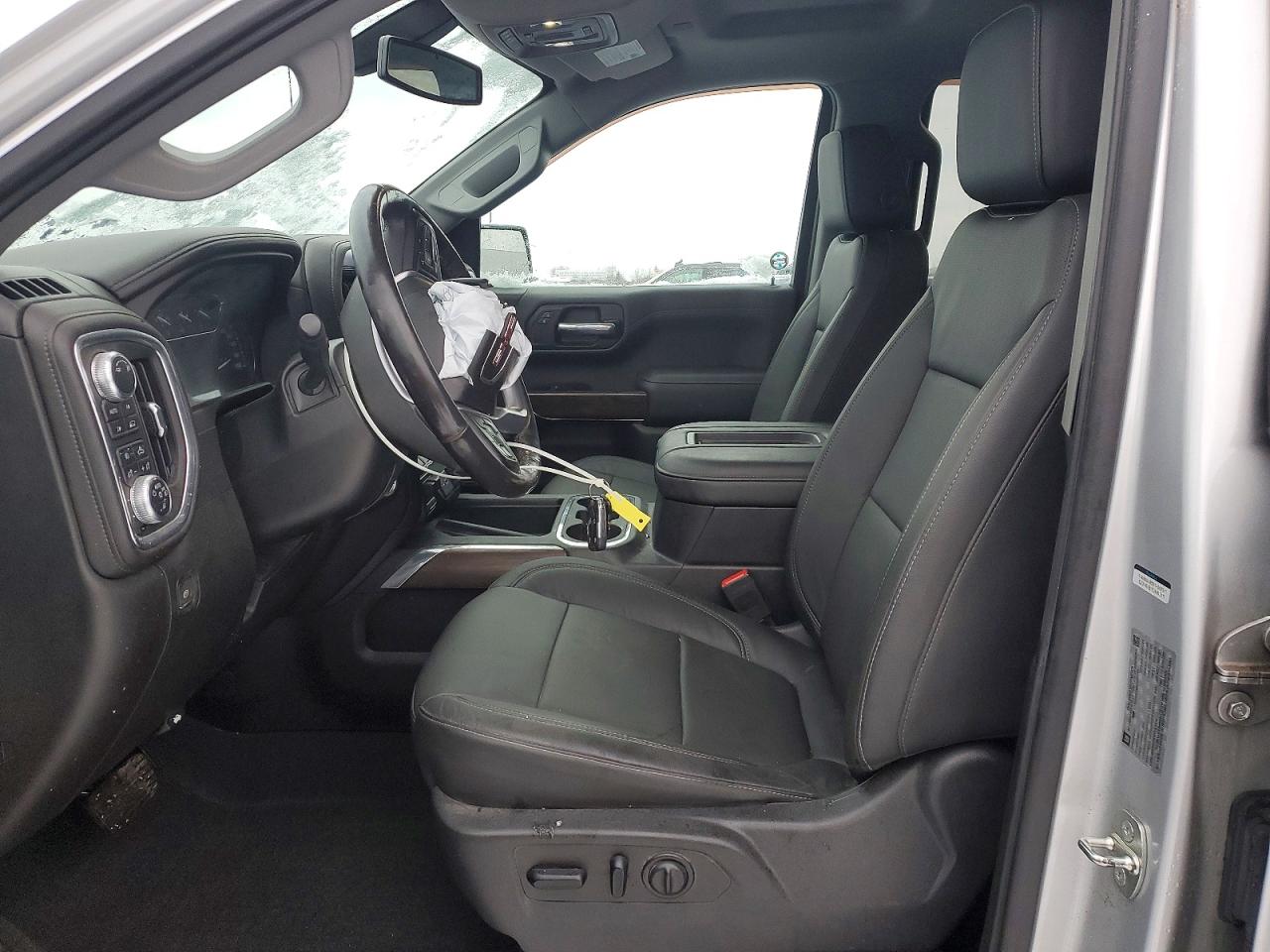 2019 GMC SIERRA K1500 SLT photo 7