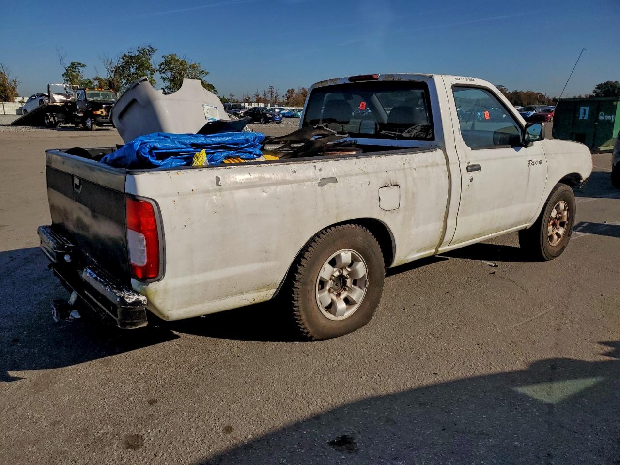 1998 NISSAN FRONTIER XE photo 3