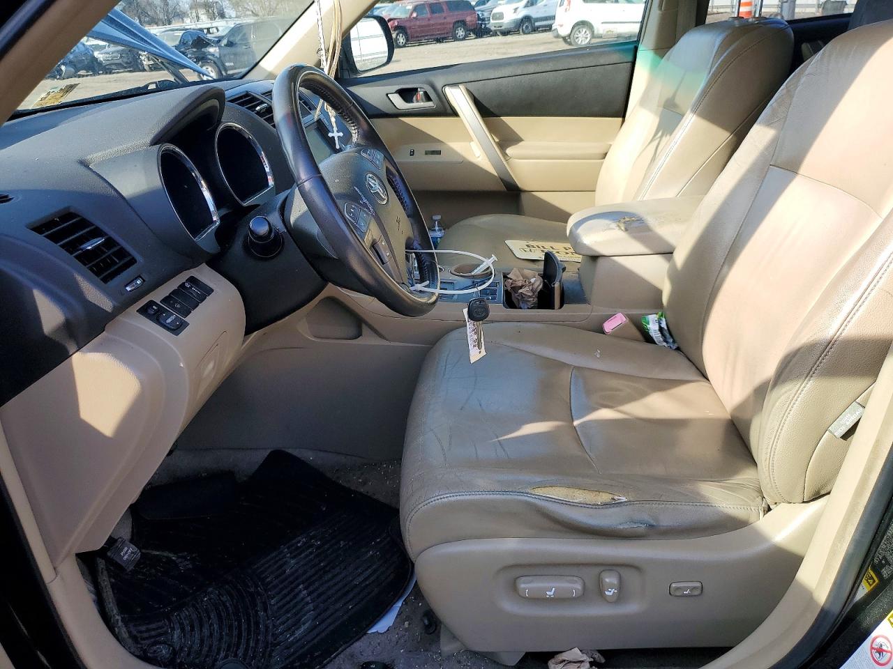 2009 TOYOTA HIGHLANDER SPORT photo 7