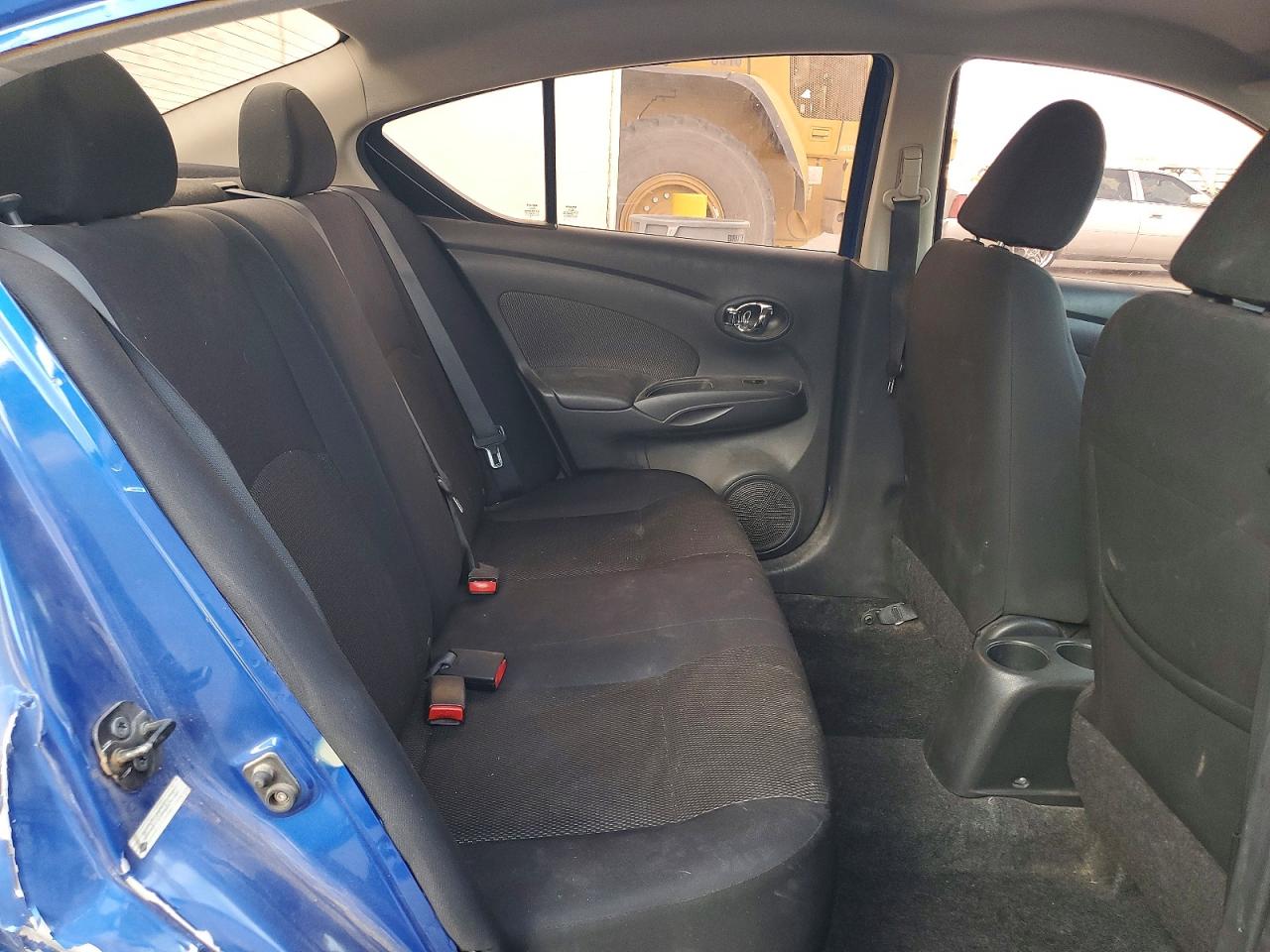 2012 NISSAN VERSA S photo 10