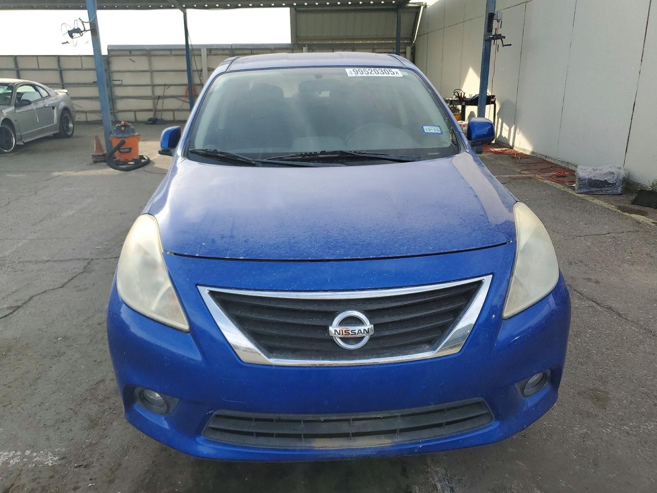 2012 NISSAN VERSA S photo 5