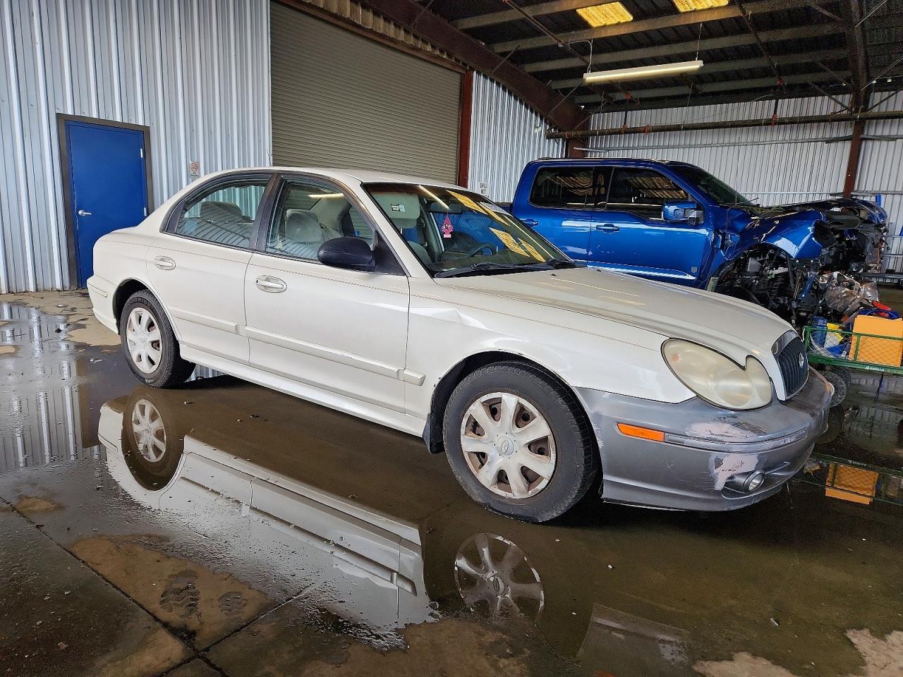 2004 HYUNDAI SONATA GL photo 4