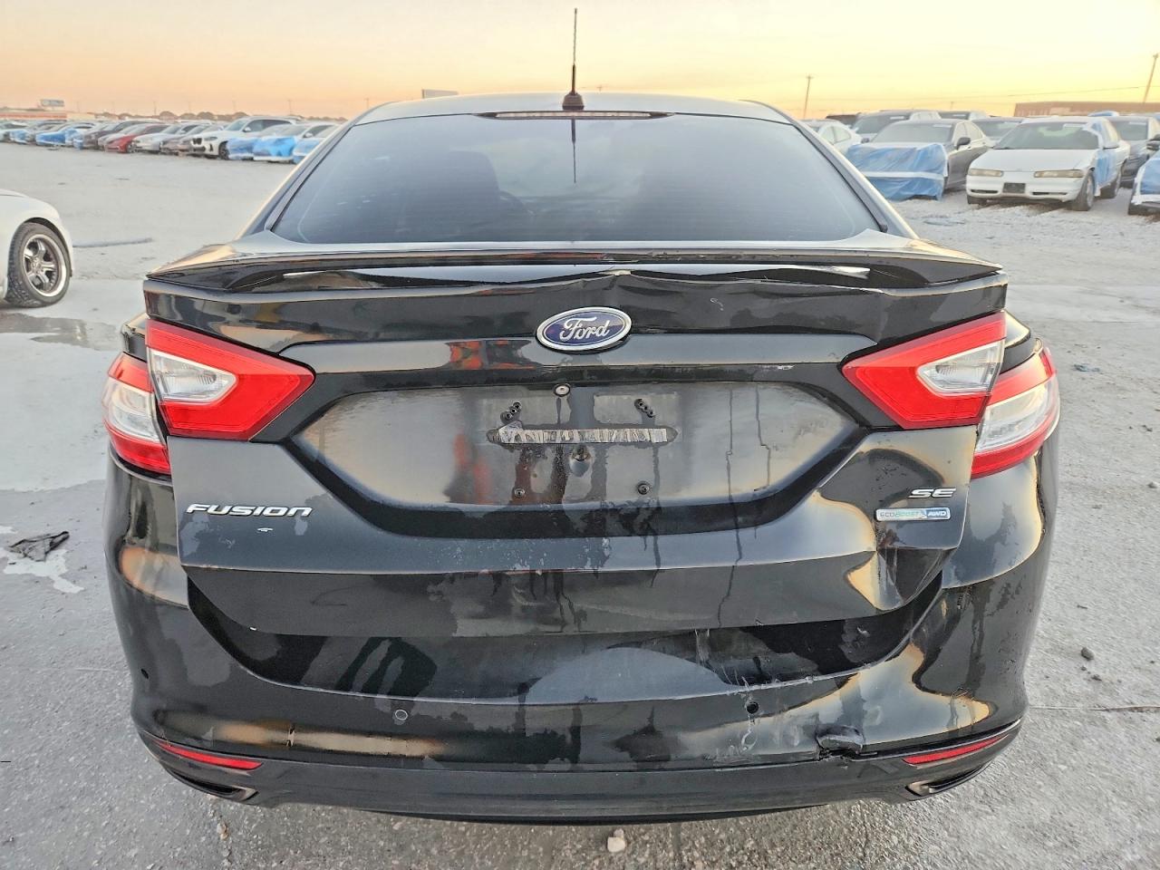 2016 FORD FUSION SE photo 6