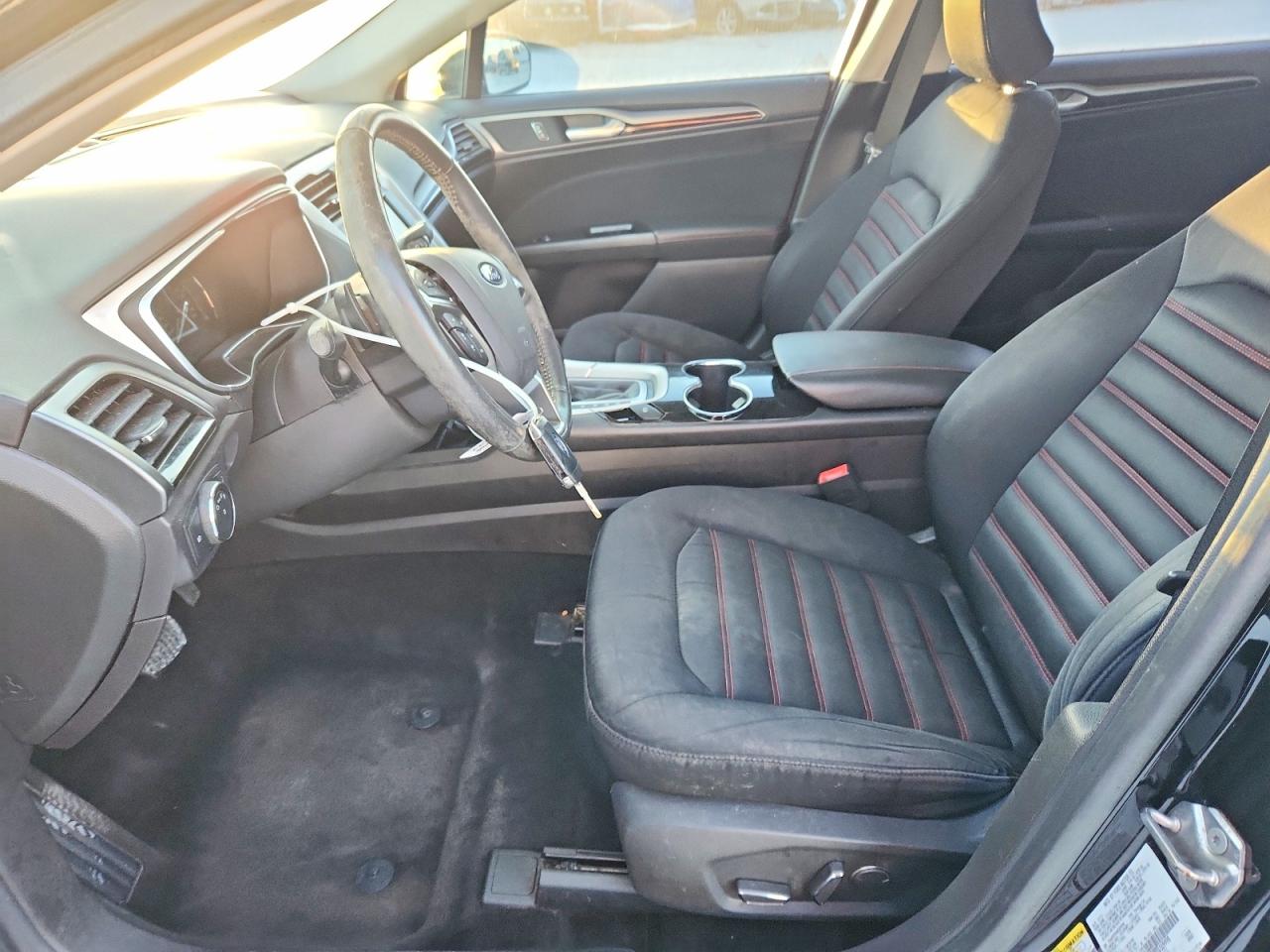 2016 FORD FUSION SE photo 7