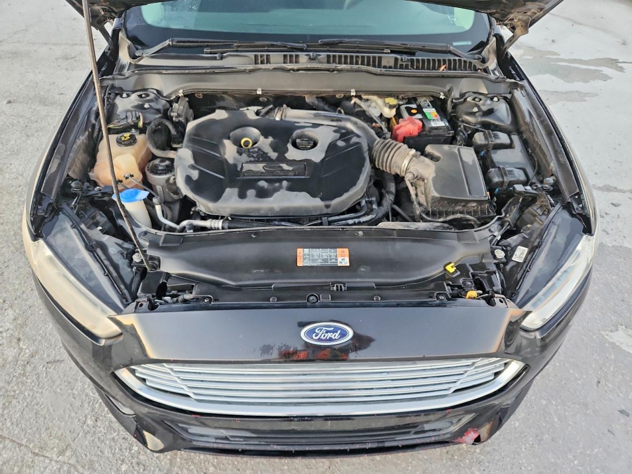 2016 FORD FUSION SE photo 11