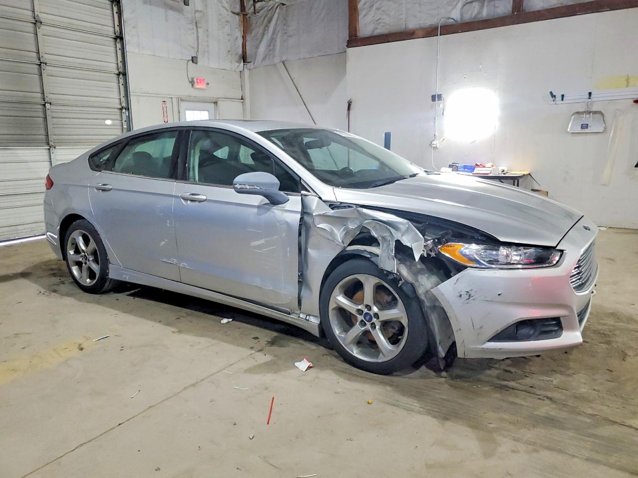 2013 FORD FUSION SE photo 4