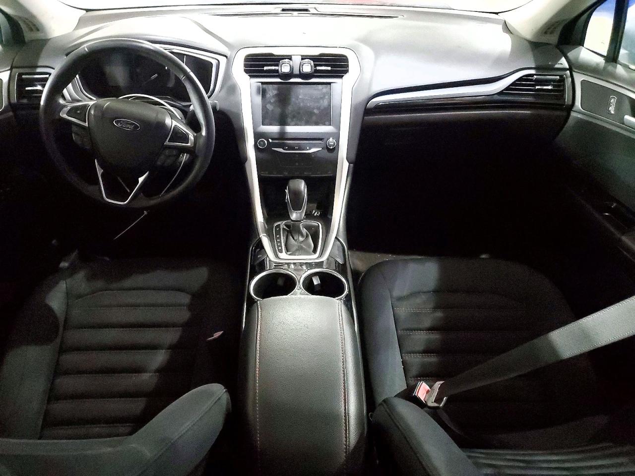 2013 FORD FUSION SE photo 8