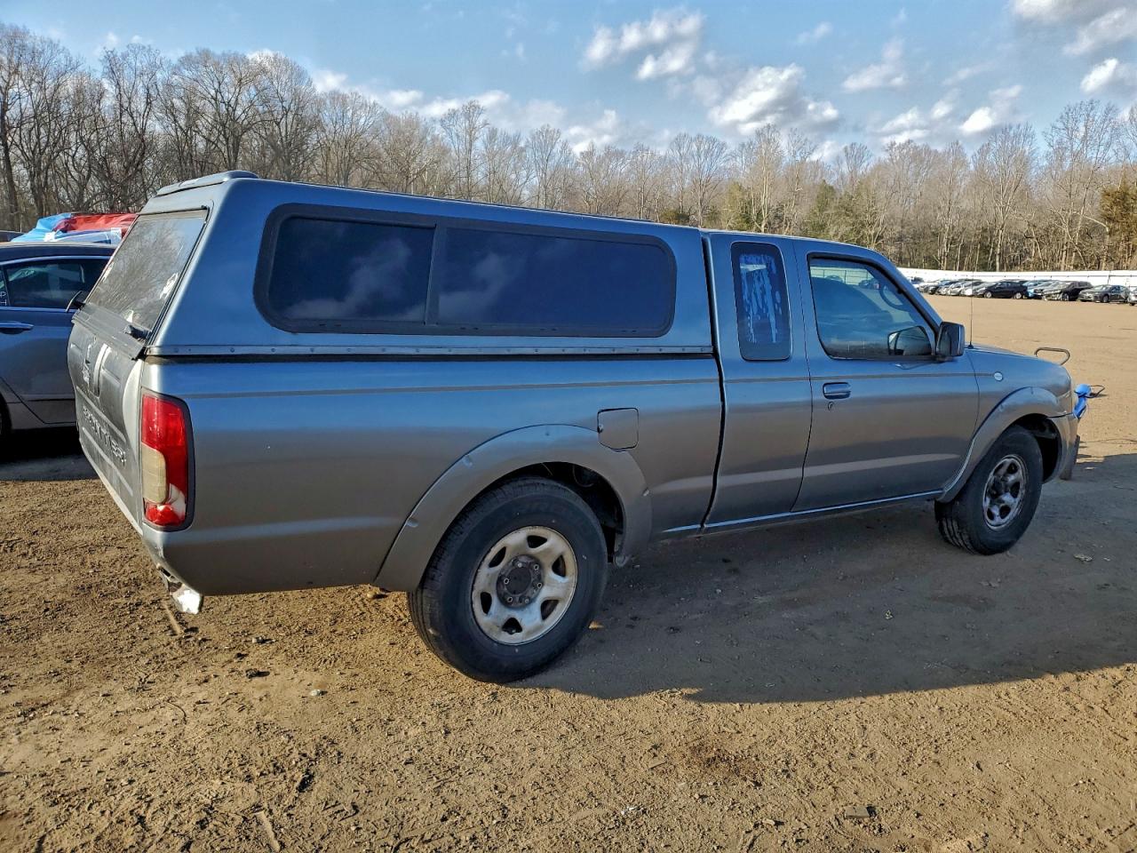 2003 NISSAN FRONTIER KING CAB XE photo 3