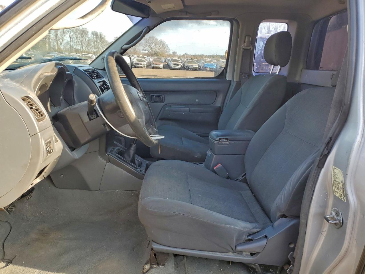 2003 NISSAN FRONTIER KING CAB XE photo 7
