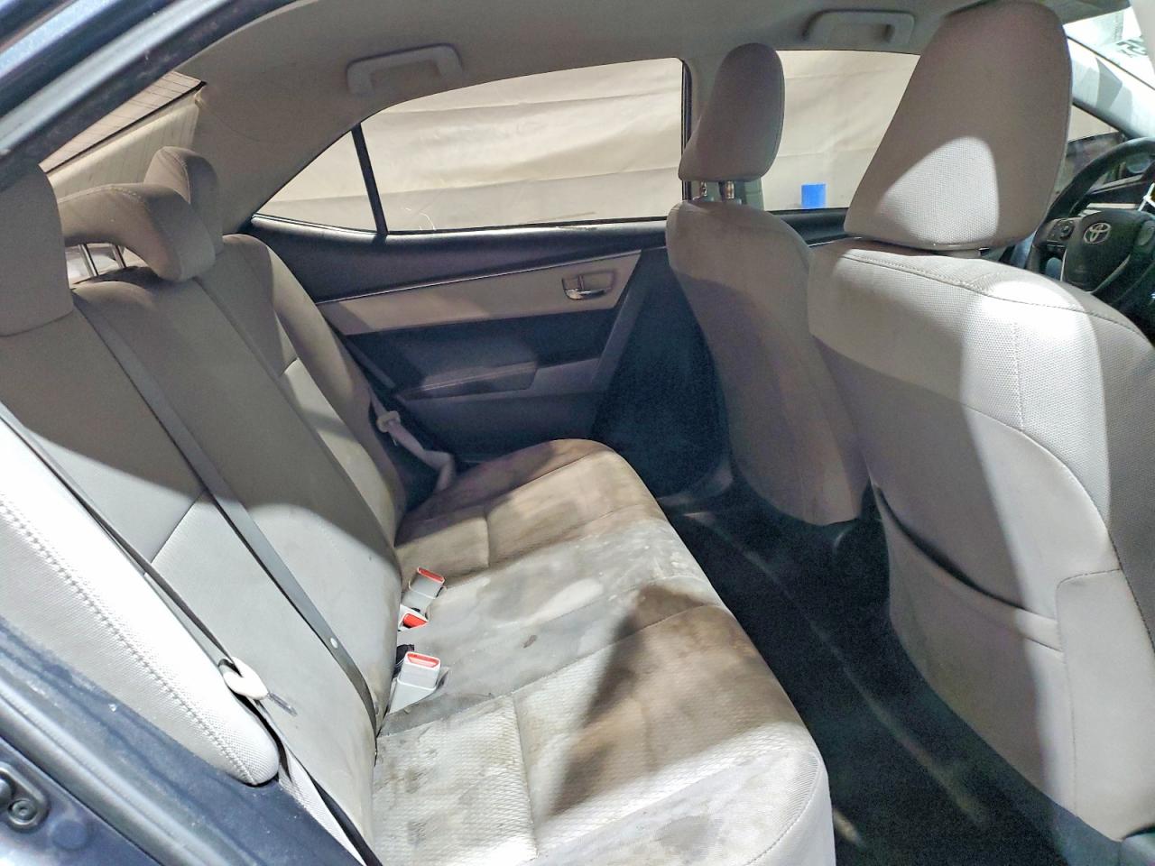 2014 TOYOTA COROLLA L photo 19