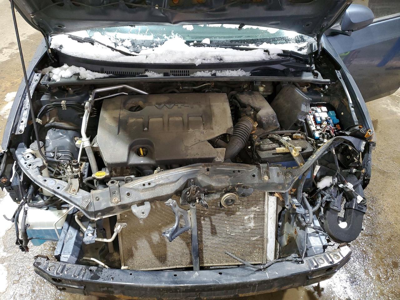 2014 TOYOTA COROLLA L photo 21