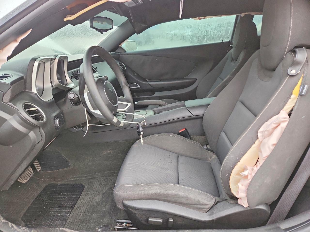 2011 CHEVROLET CAMARO LT photo 13
