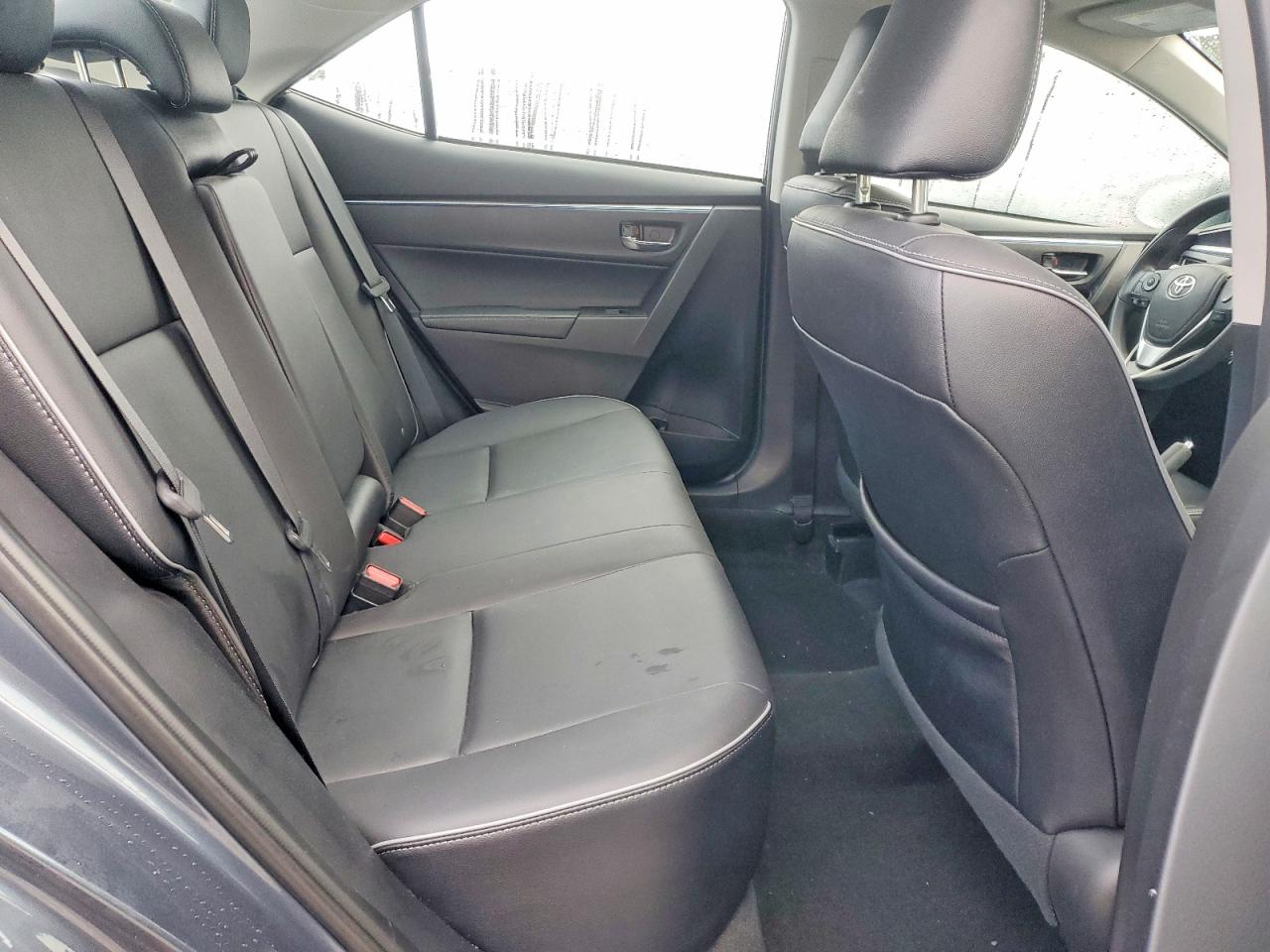 2015 TOYOTA COROLLA LE PREMIUM photo 10