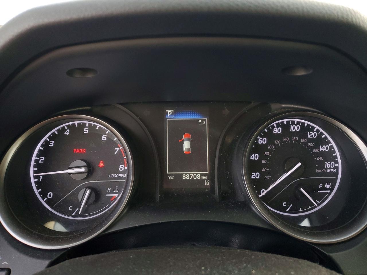 2021 TOYOTA CAMRY SE photo 9
