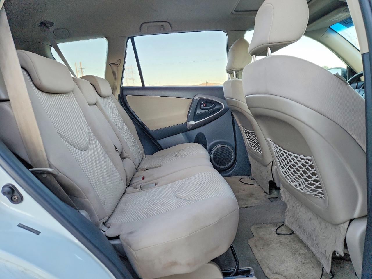 2006 TOYOTA RAV4 photo 11
