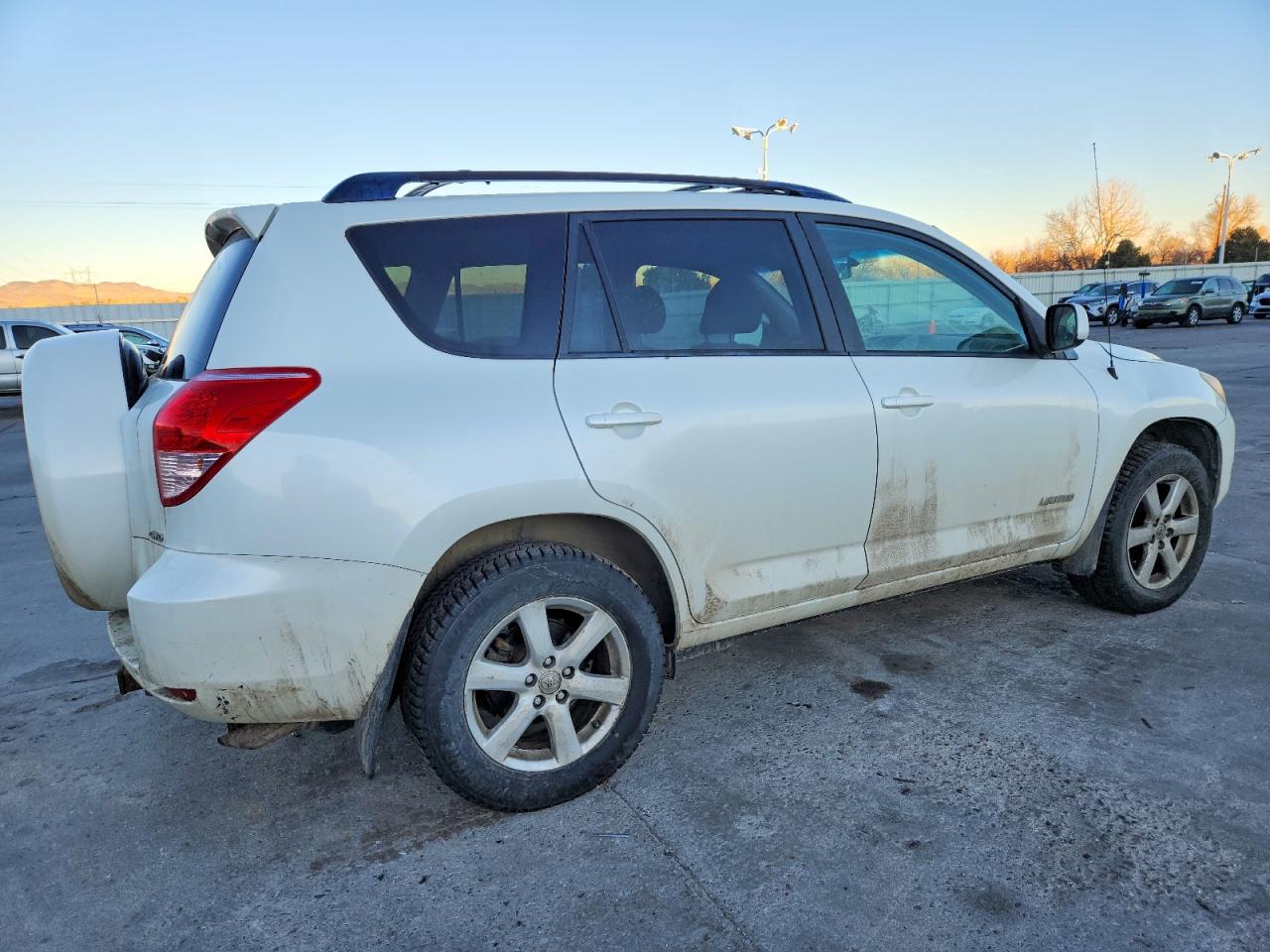 2006 TOYOTA RAV4 photo 3