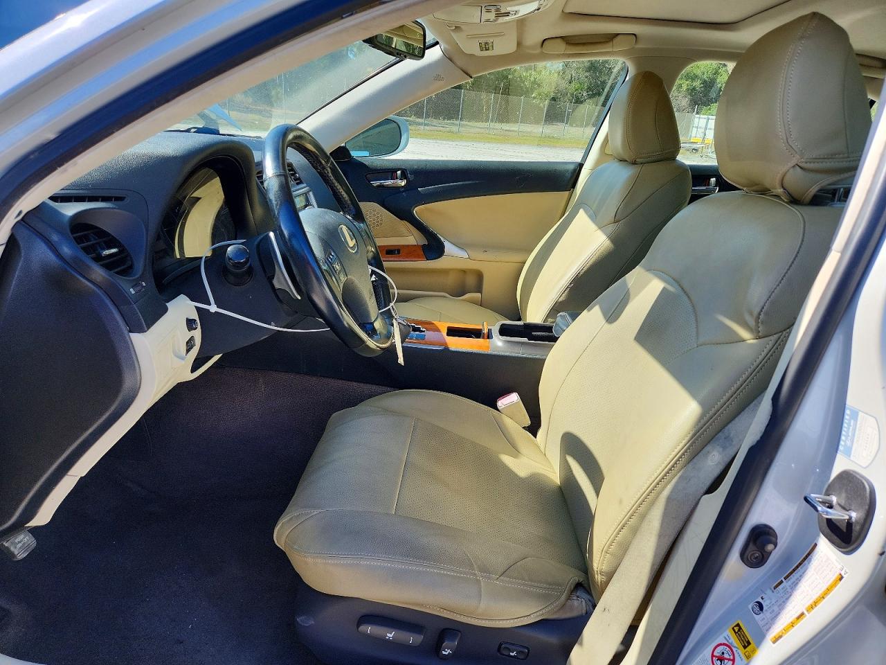 2009 LEXUS IS 250 photo 13