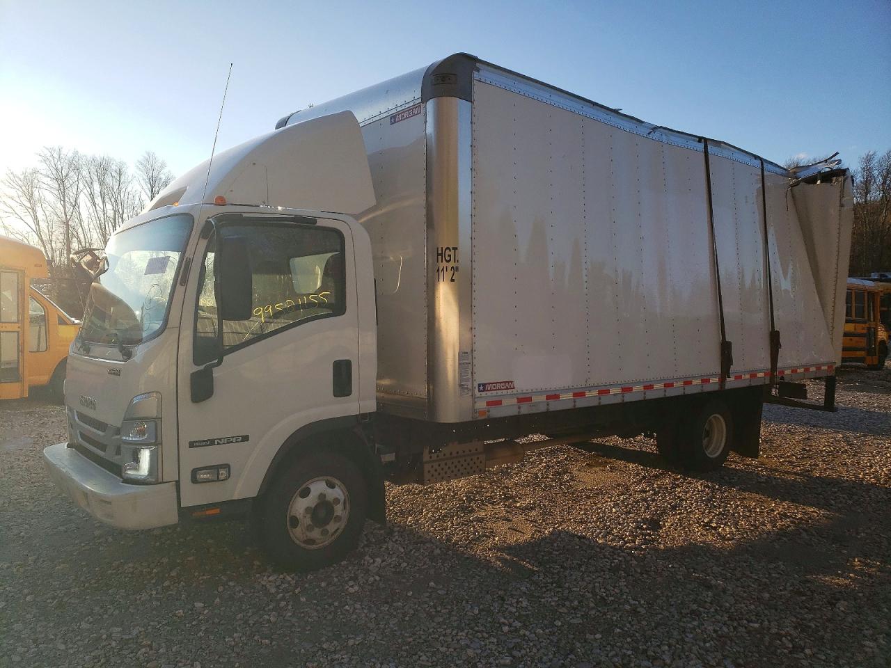 2024 ISUZU NPR