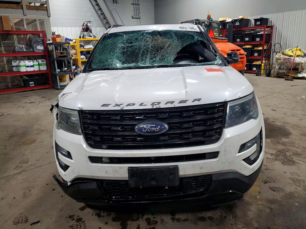 2017 FORD EXPLORER SPORT photo 5