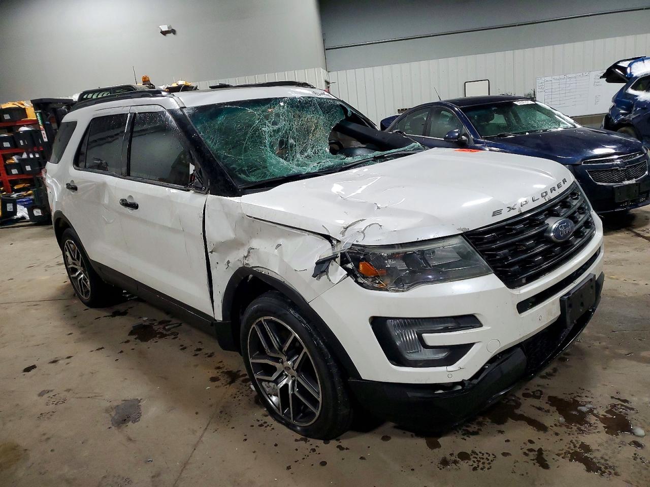2017 FORD EXPLORER SPORT photo 4