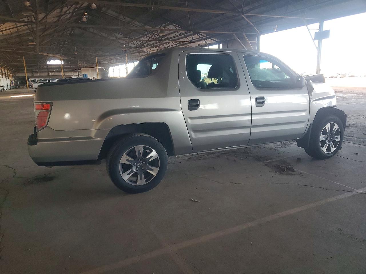2012 HONDA RIDGELINE RT photo 3