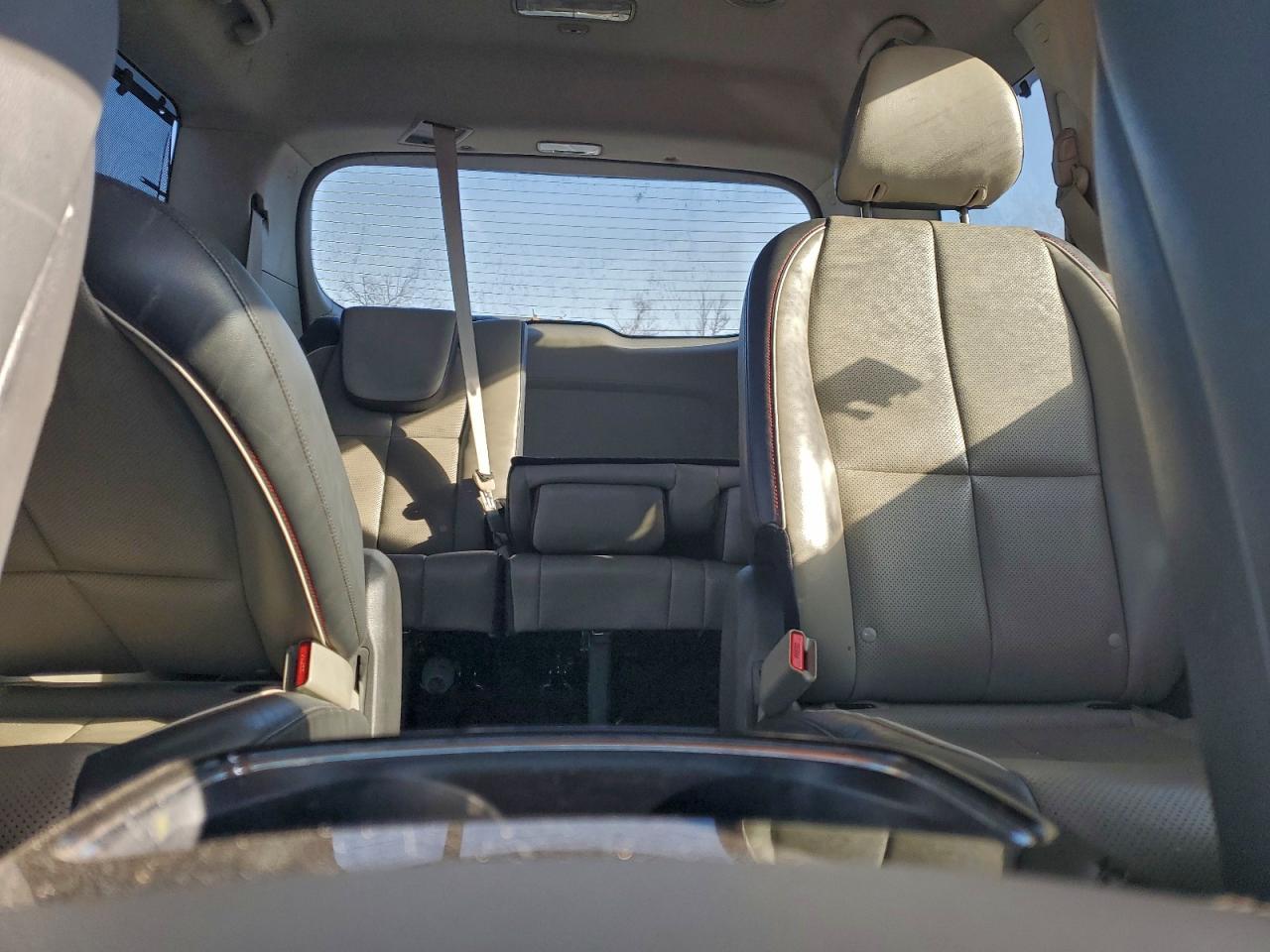 2016 KIA SEDONA EX photo 10